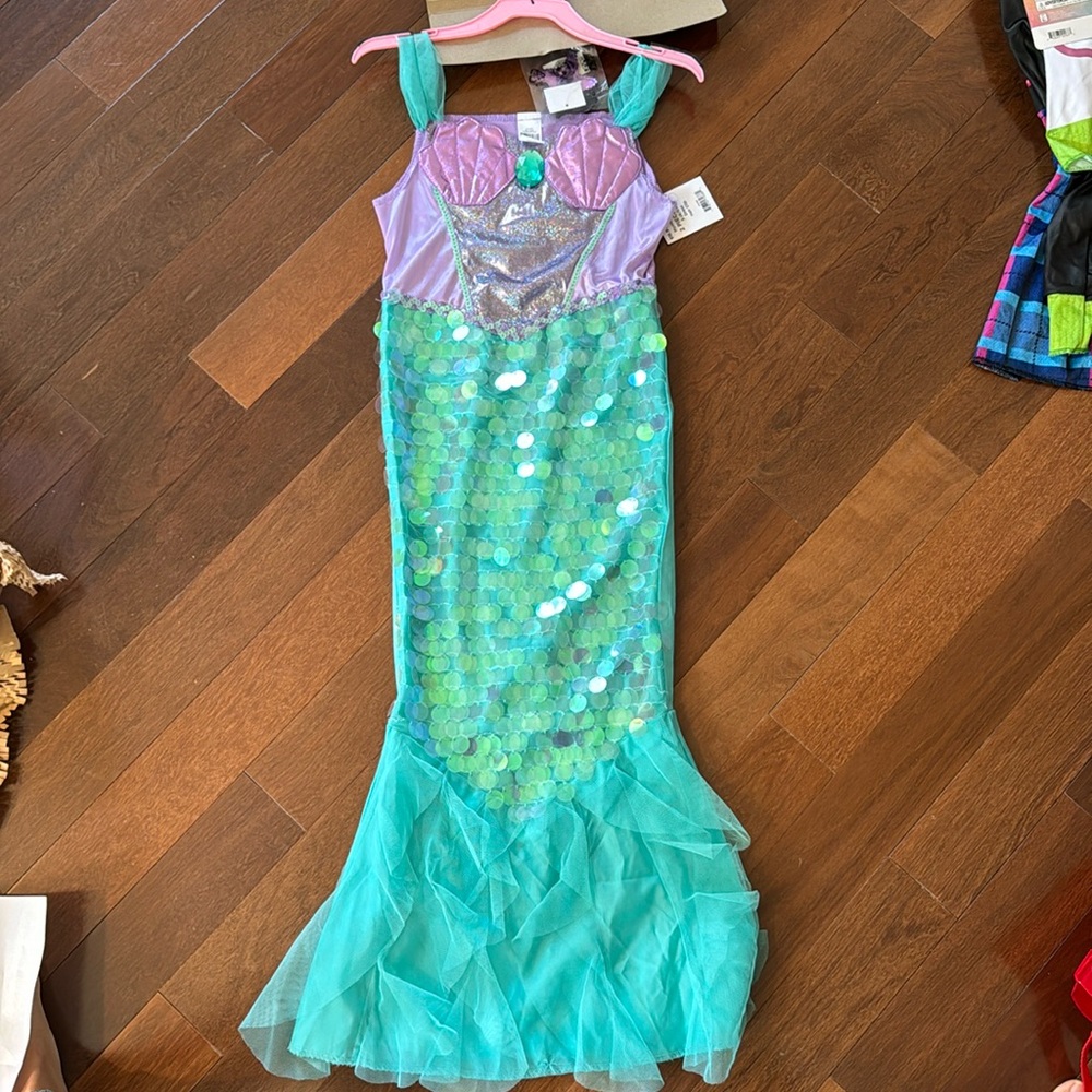 Girls Halloween costume mermaid the little mermaid, mystic mermaid